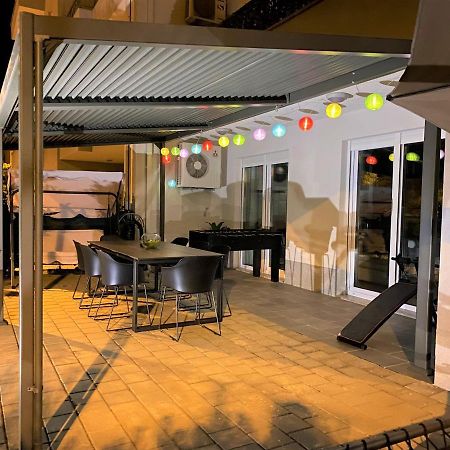 Lux Apartment Sea Shell With Jacuzzi マカルスカ エクステリア 写真