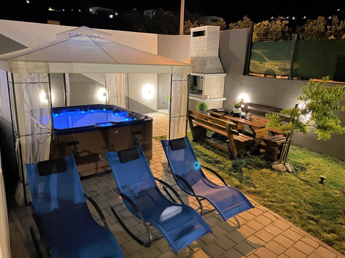 Lux Apartment Sea Shell With Jacuzzi マカルスカ エクステリア 写真